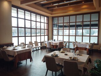 Plus de détails pour Commerce de détail à louer