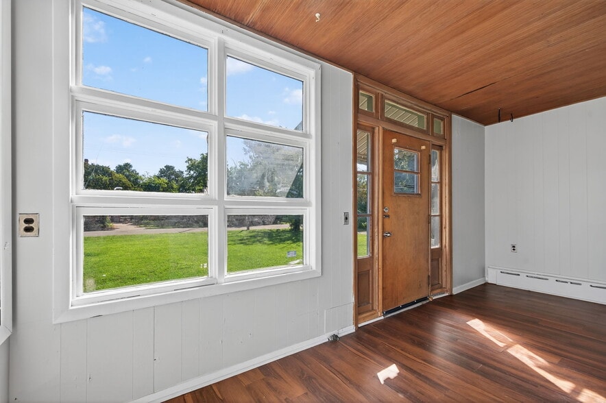 406 S Armistead Ave, Hampton, VA à vendre - Photo du bâtiment - Image 3 de 56