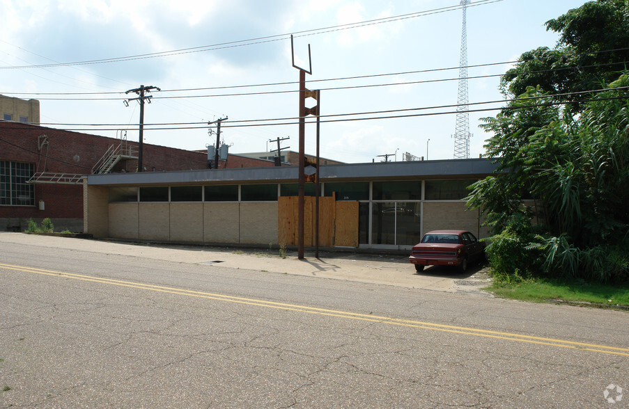 315 Lake St, Shreveport, LA for sale - Building Photo - Image 2 of 3