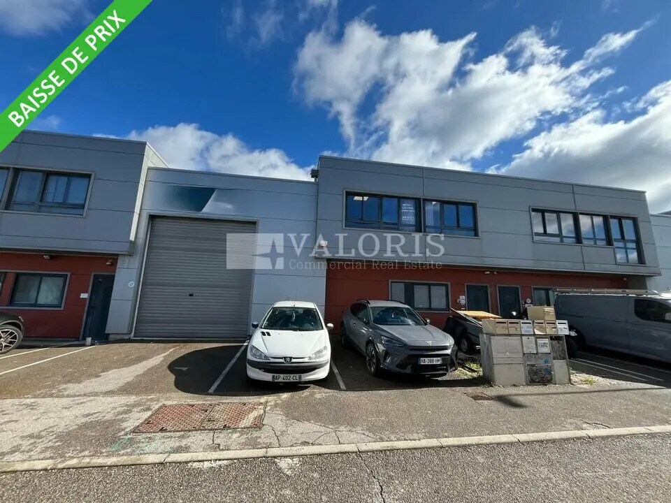 Flex in Aix-en-Provence for lease Building Photo- Image 1 of 12