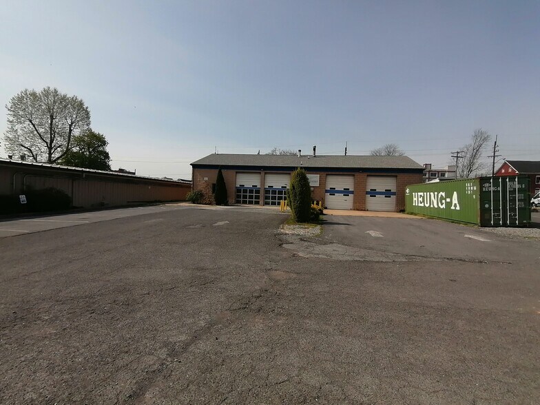 120 Church St, Hagerstown, MD à vendre - Photo du bâtiment - Image 3 de 30