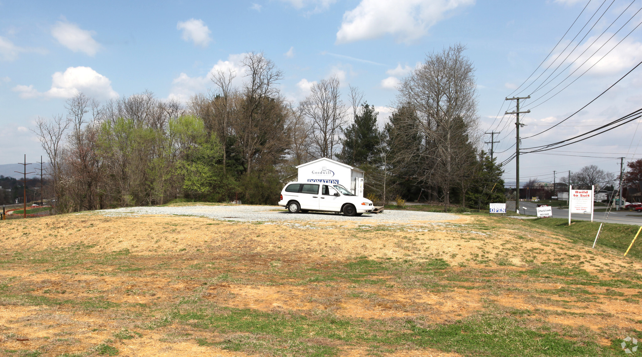 4829 Starkey Rd, Roanoke, VA for sale Primary Photo- Image 1 of 1