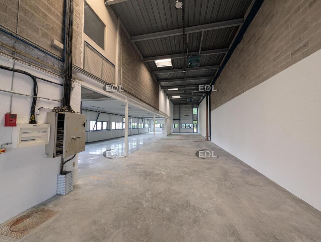 Flex in Fresnes for lease Interior Photo- Image 1 of 7