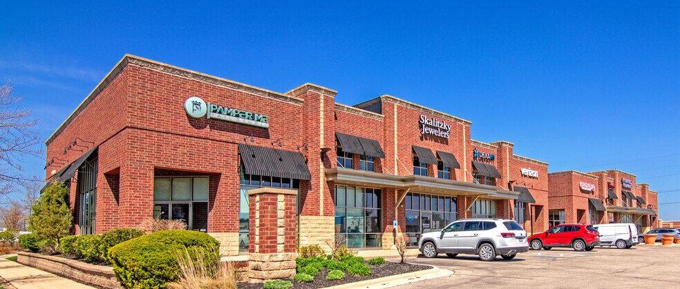 322-338 S Grand Ave, Sun Prairie, WI for sale - Building Photo - Image 2 of 5
