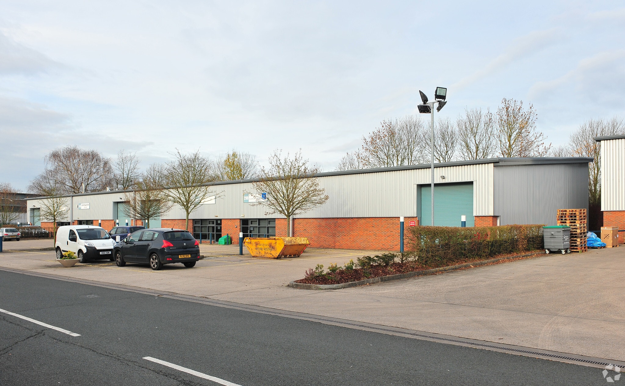 Oak Dr, Hartlebury for lease Primary Photo- Image 1 of 4