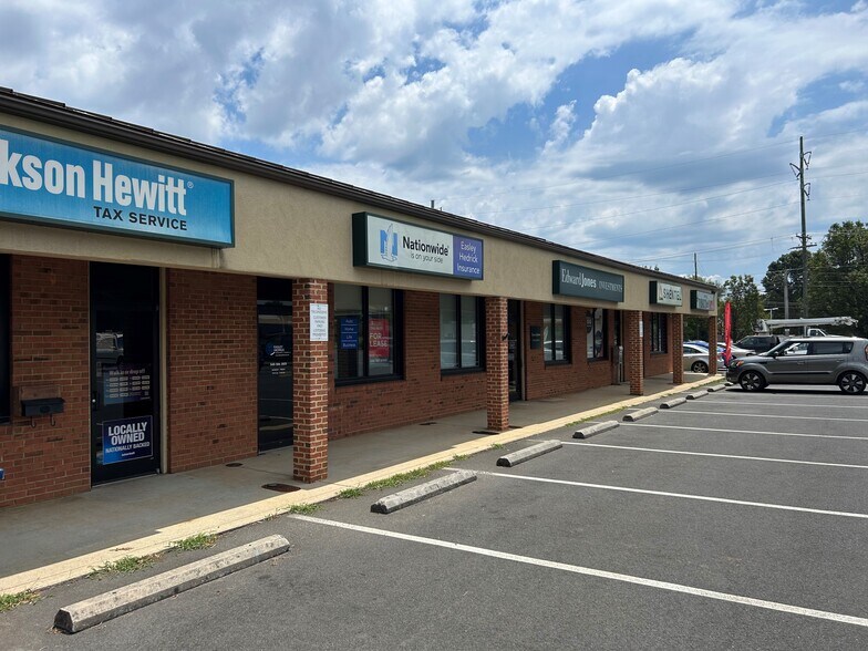 1525 Longwood Ave, Bedford, VA for lease - Building Photo - Image 2 of 7