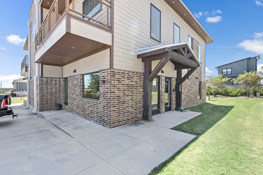 3026 Barron Rd, College Station, TX à louer - Photo du b timent - Image 3 de 11