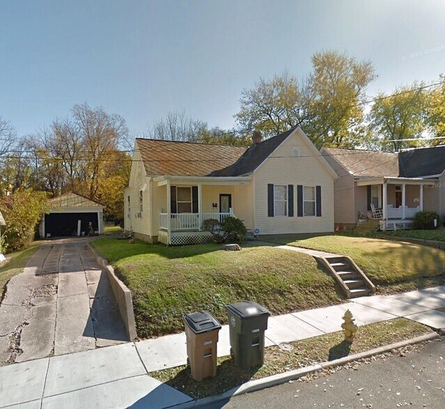 320 N Fountain St, Cape Girardeau, MO à vendre - Photo principale - Image 1 de 1