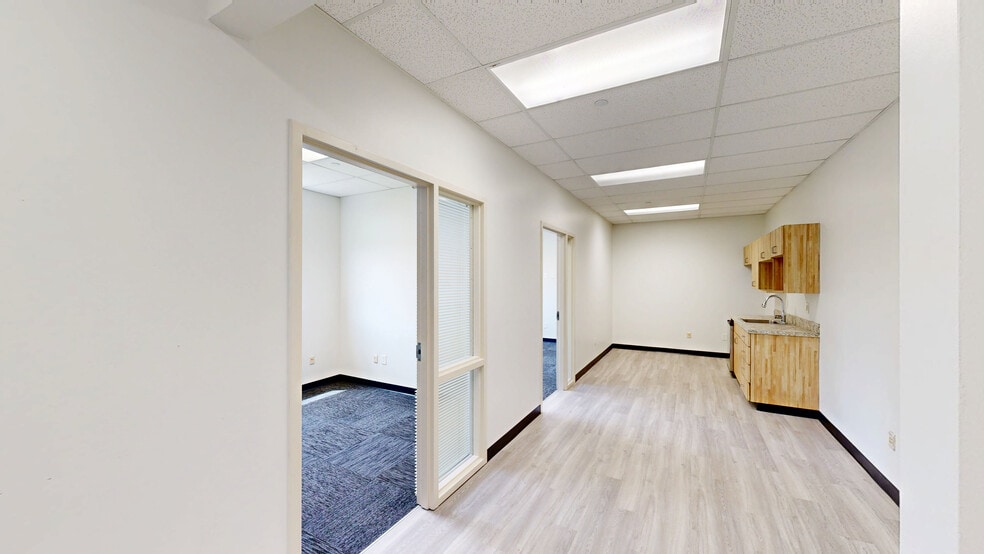 1116 S Walton Blvd, Bentonville, AR for lease - Matterport 3D Scan - Image 3 of 37