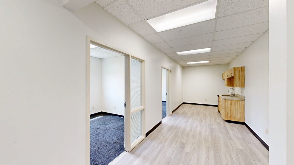 1116 S Walton Blvd, Bentonville, AR à louer - Numérisation 3D de Matterport - Image 3 de 37