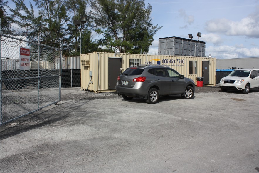 11151 NW 36th Ave, Miami, FL for lease - Building Photo - Image 2 of 19