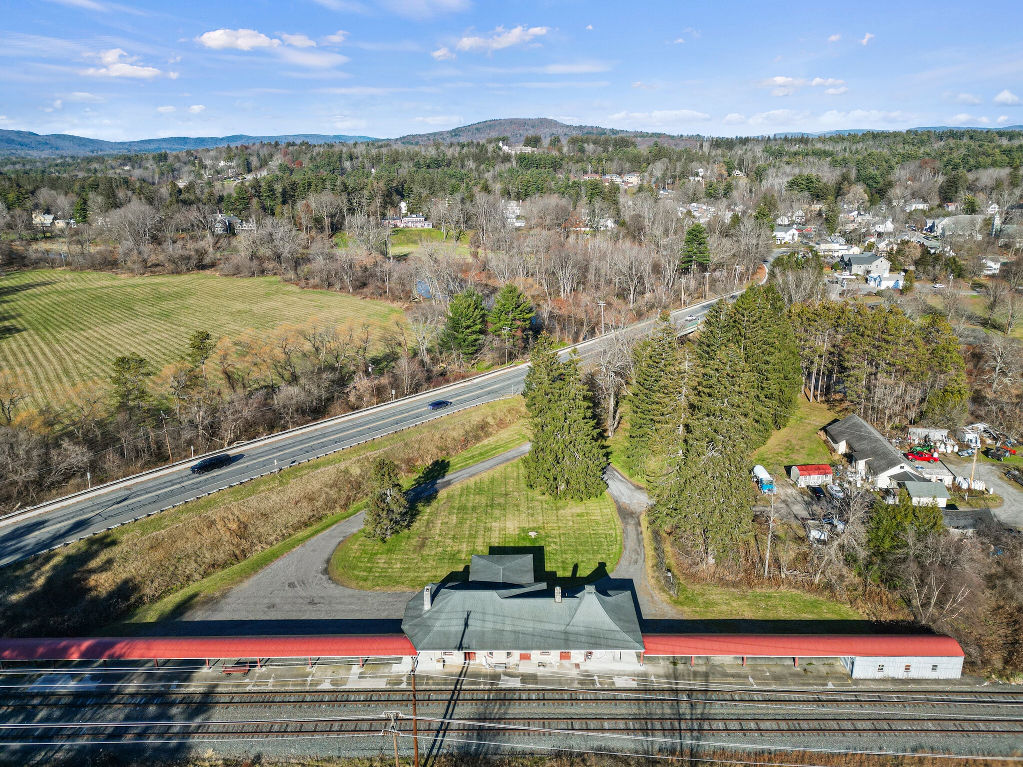 2 Depot St., Stockbridge, MA for lease Interior Photo- Image 1 of 22