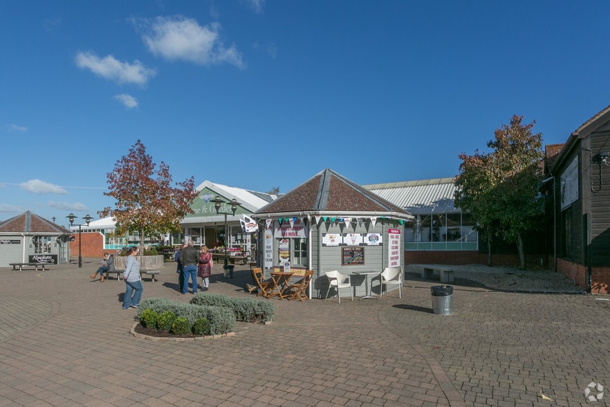 The Valley, Evesham for lease - Building Photo - Image 2 of 3