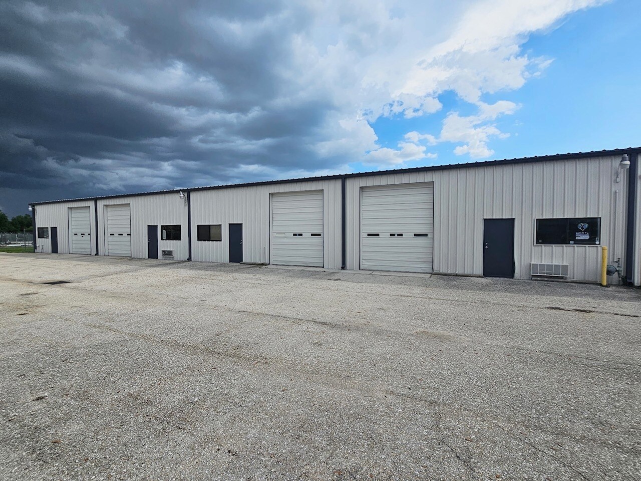 5475 Williamsburg Dr, Punta Gorda, FL for lease Building Photo- Image 1 of 11