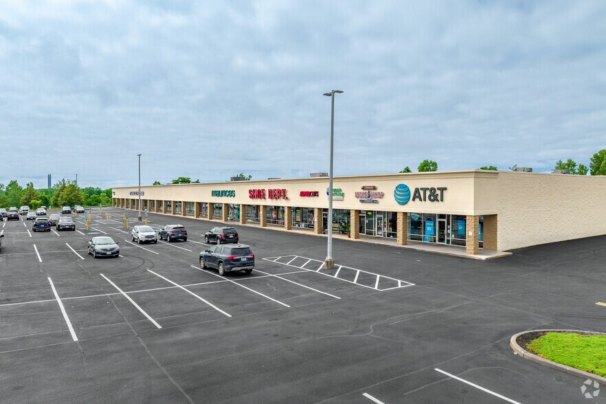 445 State Route 104 E, Oswego, NY à louer - Photo principale - Image 2 de 2