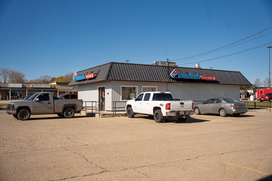 5784 W US Highway 10, Ludington, MI for sale - Building Photo - Image 2 of 7