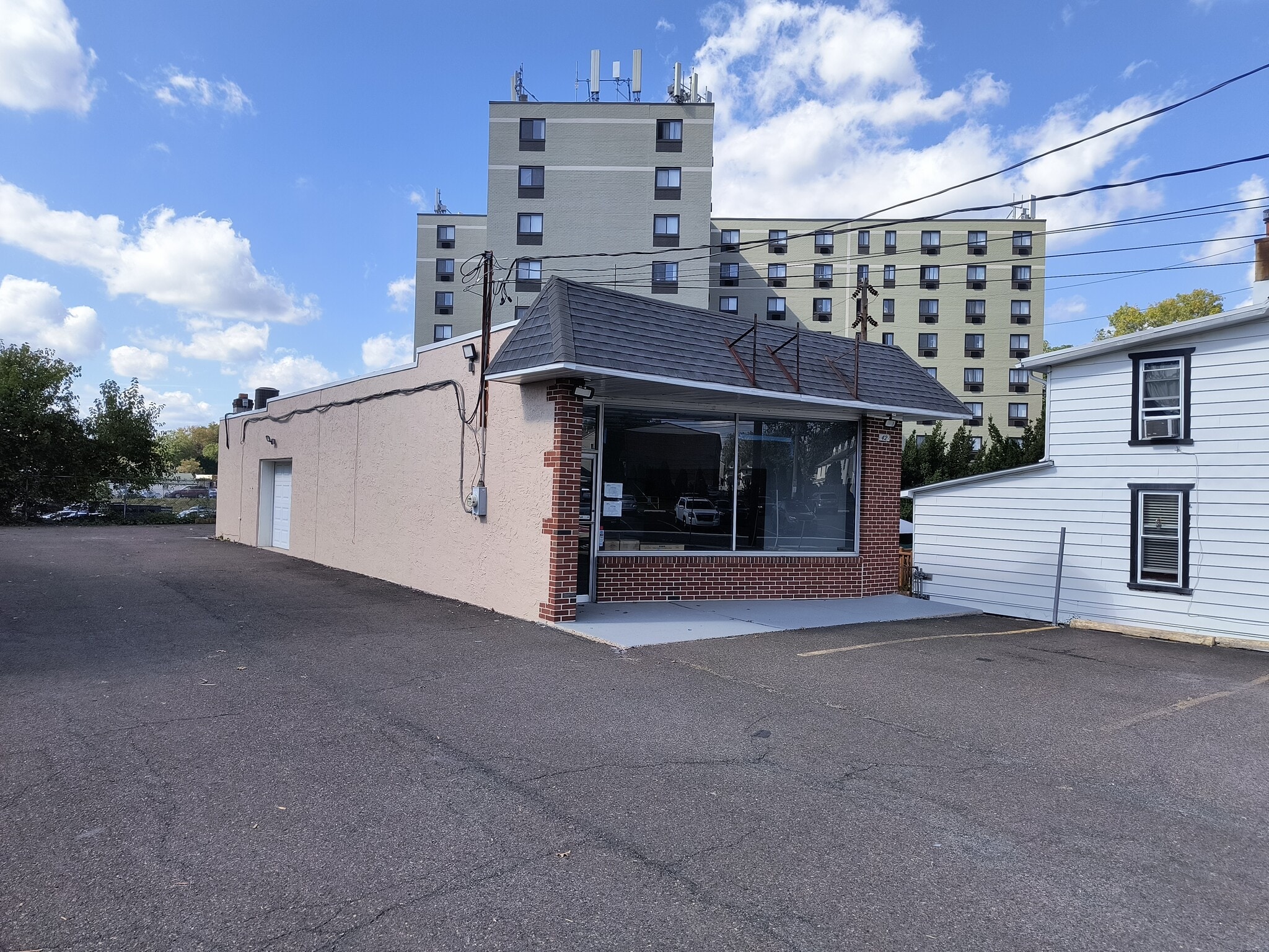 42 Penn St, Hatboro, PA for sale Primary Photo- Image 1 of 9