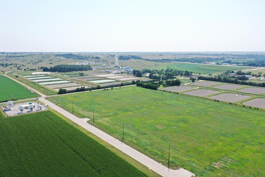 Victoria Lane, North Platte, NE à vendre - Photo du b timent - Image 2 de 13