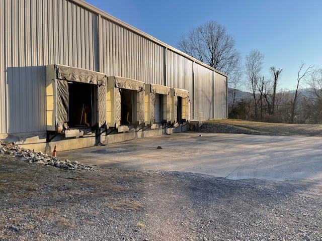 1347 Highway 411 N, Etowah, TN for lease Building Photo- Image 1 of 3