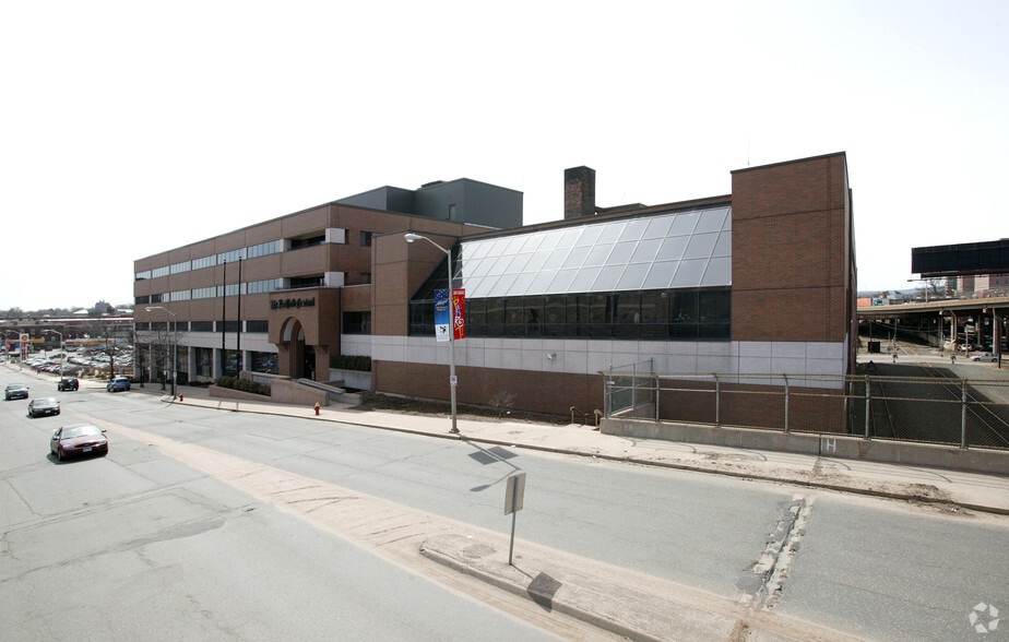 285 Broad St, Hartford, CT for sale - Building Photo - Image 2 of 50