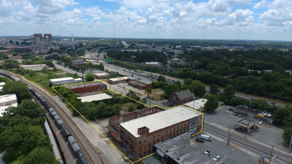 Whitehall Assemblage portefeuille de 4 propriétés à vendre sur LoopNet.ca - Aérien - Image 3 de 6