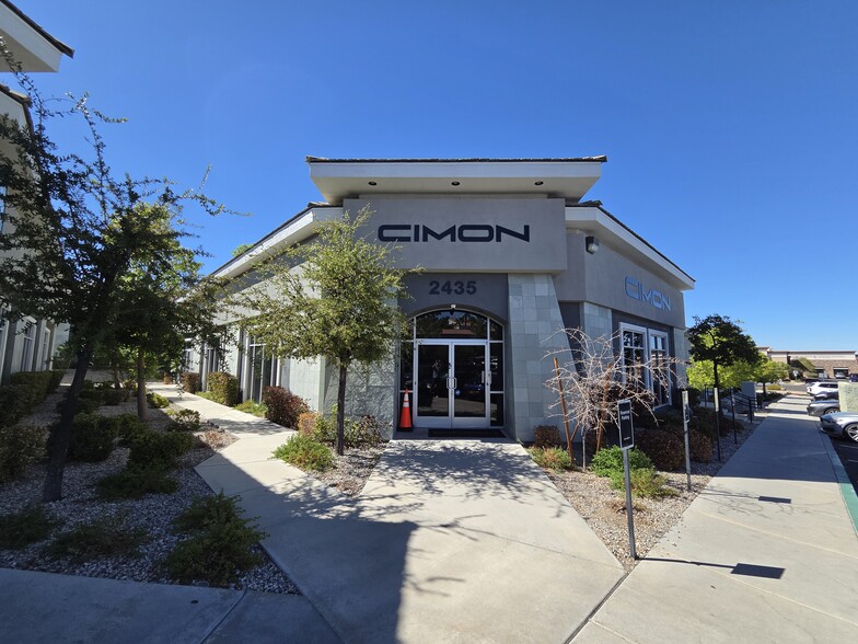 2435 W Horizon Ridge Pky, Henderson, NV for lease - Building Photo - Image 2 of 53