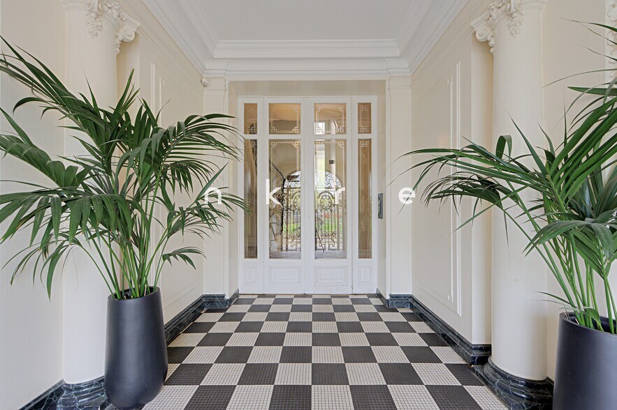 38 Boulevard Marbeau, Paris à louer - Photo du bâtiment - Image 3 de 18