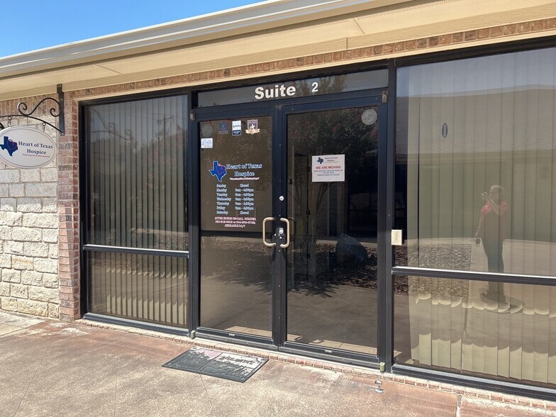 4003 W Stan Schlueter Loop, Killeen, TX for lease - Building Photo - Image 1 of 16