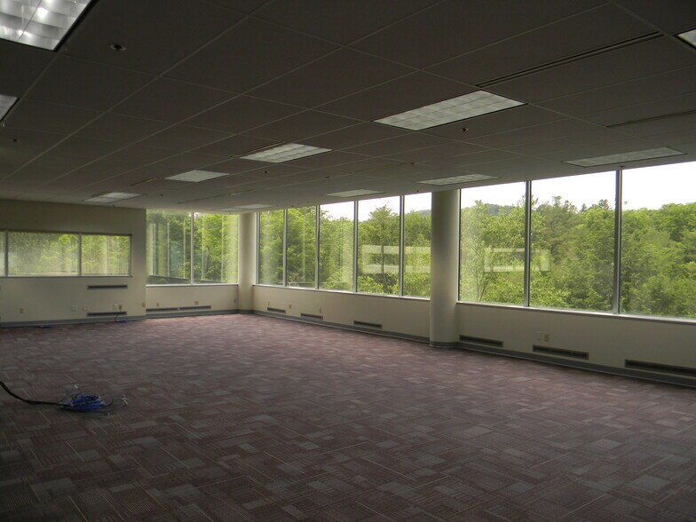 877 South St, Pittsfield, MA à louer - Photo intérieure - Image 3 de 3