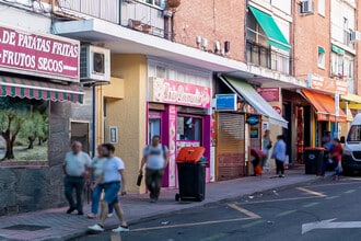 Bureau/Commerce de détail dans Madrid, Madrid à louer Photo intérieure- Image 2 de 2