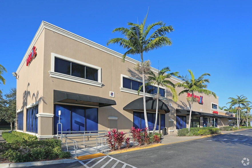 6169-6185 Jog Rd, Lake Worth, FL for lease - Building Photo - Image 3 of 16