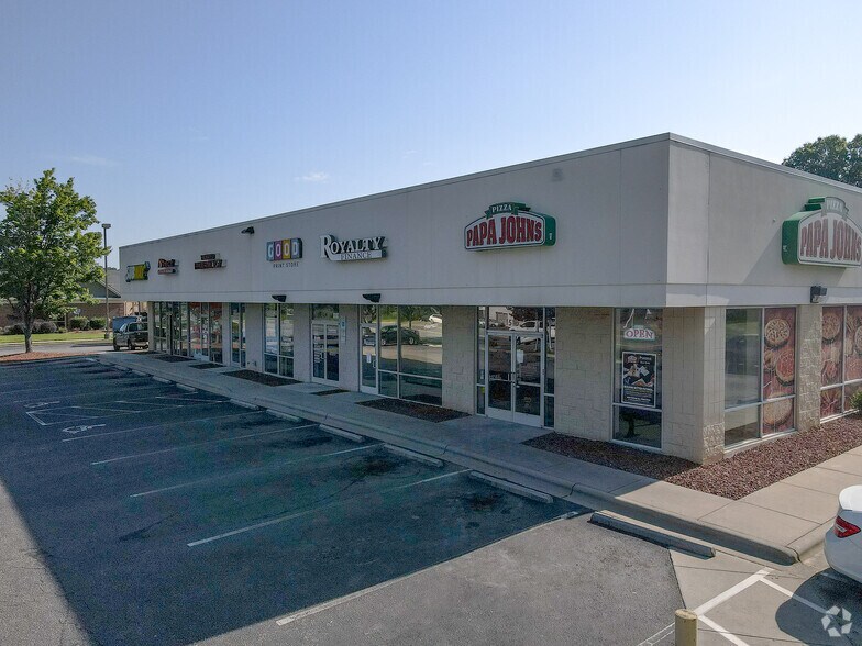 1505-1515 S Cannon Blvd, Kannapolis, NC for lease - Building Photo - Image 1 of 1