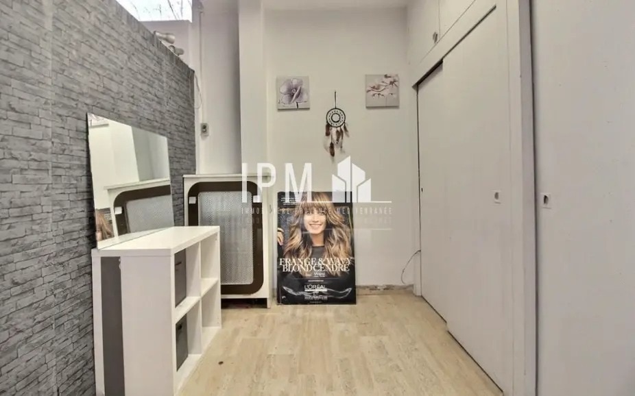 Marseille, BDR 13004 -  -  - Interior Photo - Image 2 of 3