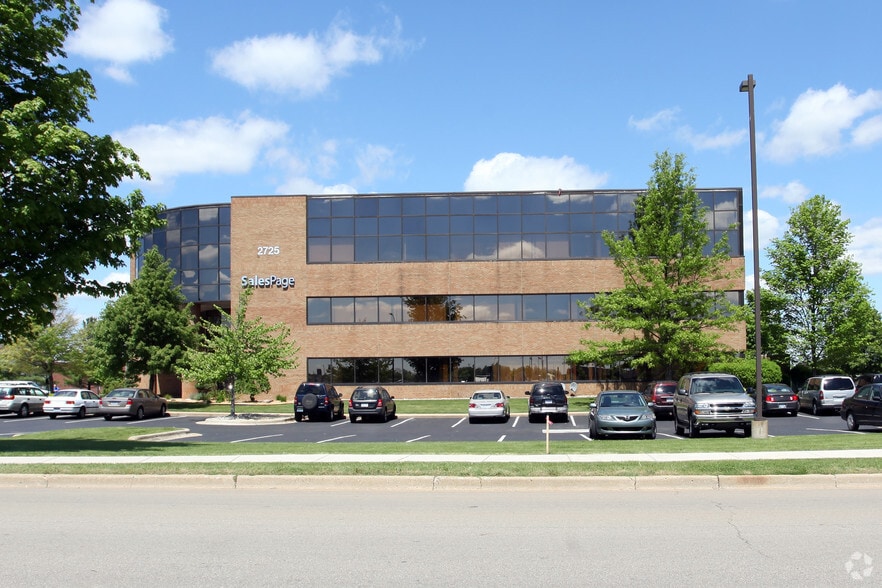 2725 Airview Blvd, Kalamazoo, MI for lease - Building Photo - Image 2 of 5