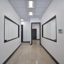 11907 Bedford St, Houston, TX for lease Interior Photo- Image 2 of 5