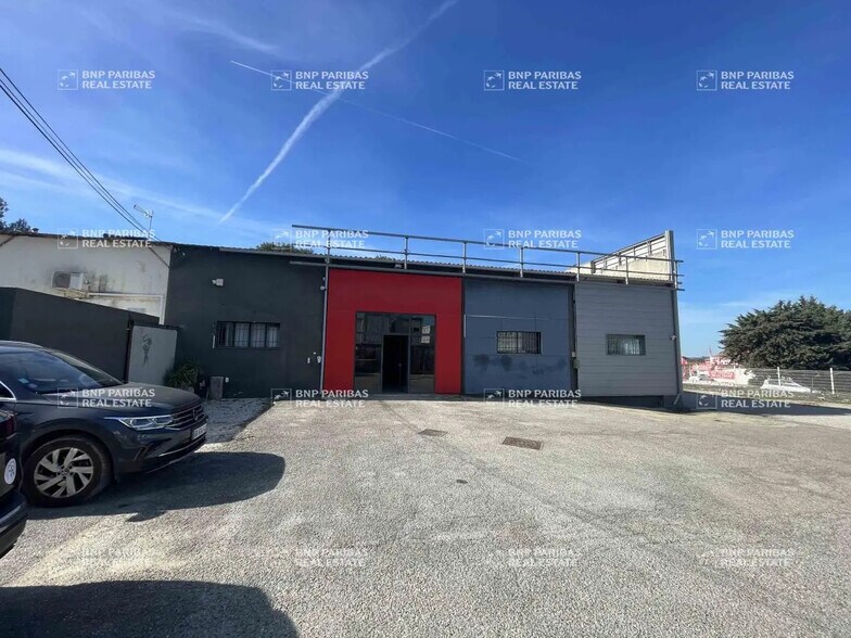 Flex dans Ensuès-la-Redonne à louer - Photo du bâtiment - Image 1 de 10