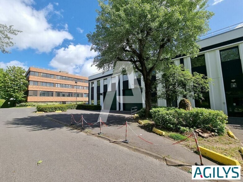 1 Impasse De La Noisette, Verrières-le-Buisson for lease - Building Photo - Image 2 of 20