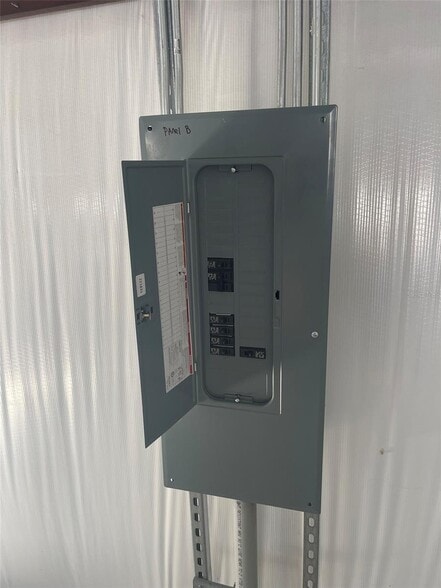 4535 SE 100th Pl, Belleview, FL à louer - Photo du bâtiment - Image 3 de 17