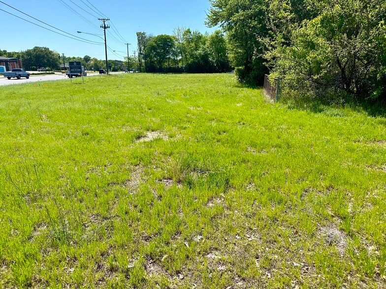 3001 WNW 323 loop, Tyler, TX for sale - Building Photo - Image 2 of 16