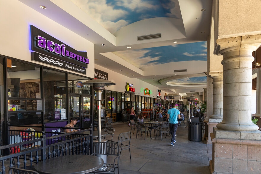 26612 Towne Centre Dr, Foothill Ranch, CA for lease - Building Photo - Image 2 of 11