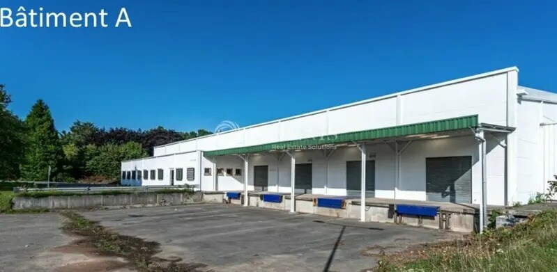 Industrial in Dourges for lease - Building Photo - Image 3 of 7