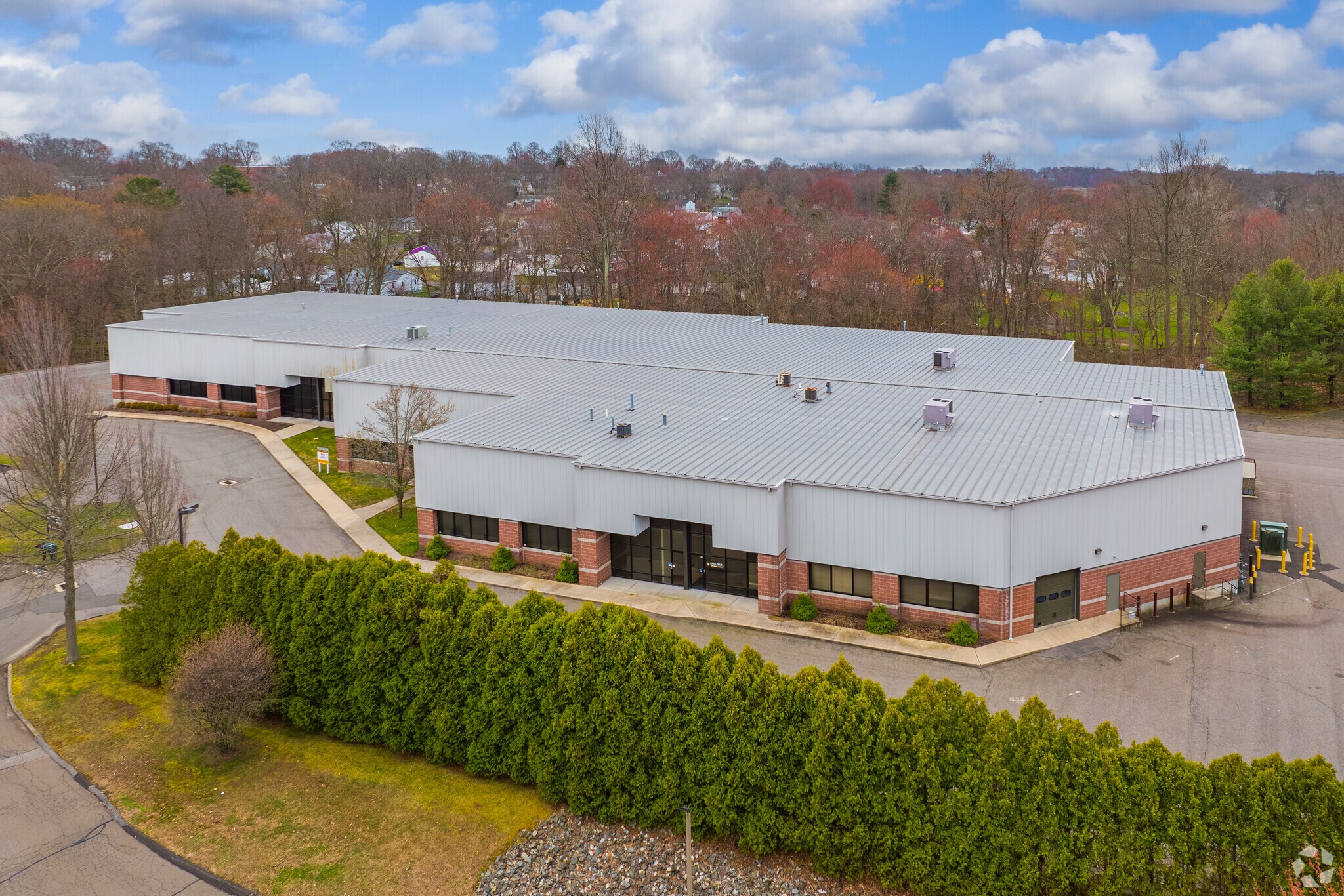 70-76 Robinson Blvd, Orange, CT à louer Photo principale- Image 1 de 16