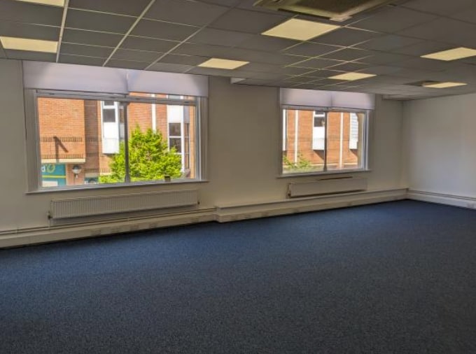 High St, Redhill for lease Interior Photo- Image 1 of 1