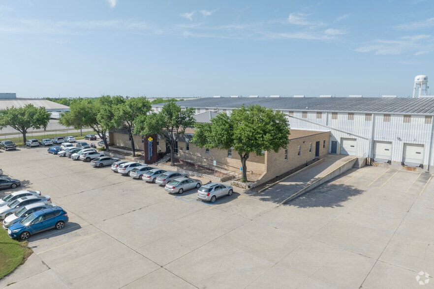 3600 Formosa Ave, McAllen, TX à louer - Photo du bâtiment - Image 2 de 22
