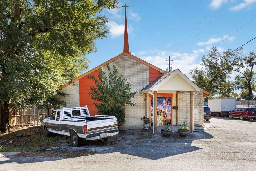 5208 Noble St, Houston, TX à vendre - Photo du bâtiment - Image 2 de 18