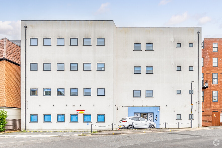 1 Marlborough Hl, Harrow à louer - Photo principale - Image 1 de 4