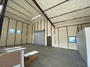 1310 W FM 487, Jarrell, TX for lease Interior Photo- Image 1 of 4