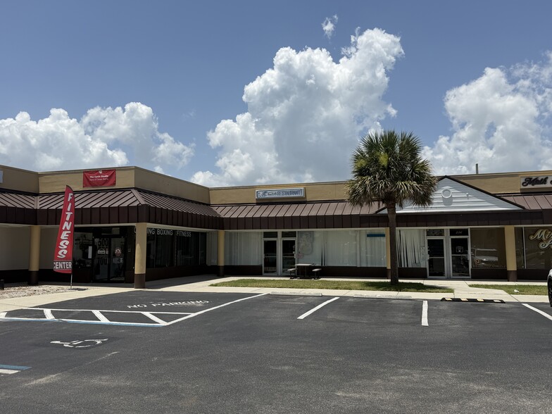 202-254 Highway A1a, Satellite Beach, FL for lease - Building Photo - Image 1 of 3
