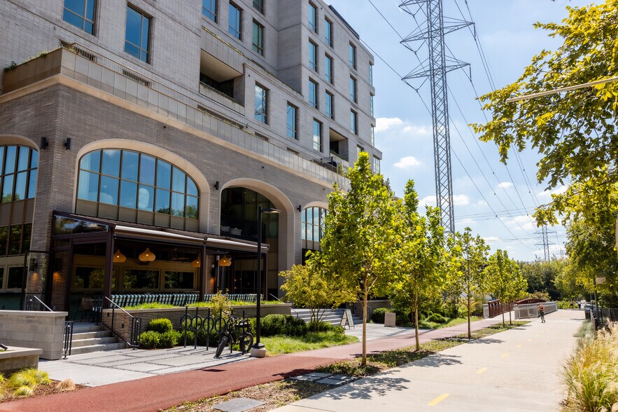 4205 Buena Vista St, Dallas, TX à louer - Photo du bâtiment - Image 2 de 9
