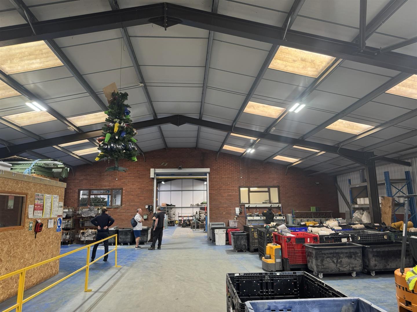 Talewater, Talaton for lease Interior Photo- Image 1 of 3